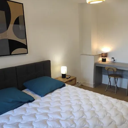 Avec Lit Queensize * Нанси