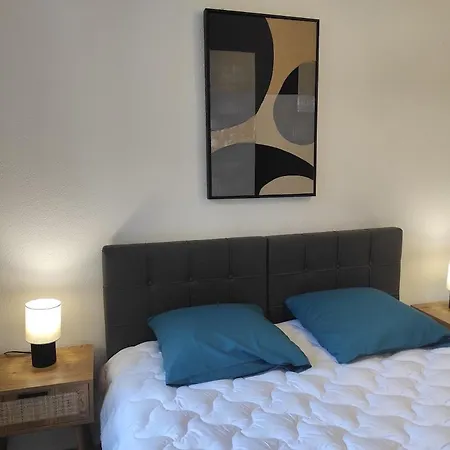 Avec Lit Queensize Нанси