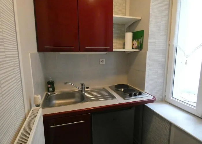 Avec Lit Queensize Апартаменты *