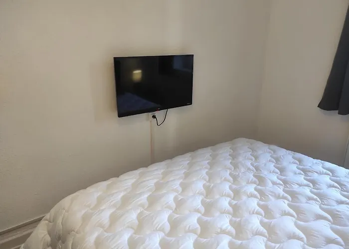 Avec Lit Queensize Апартаменты *