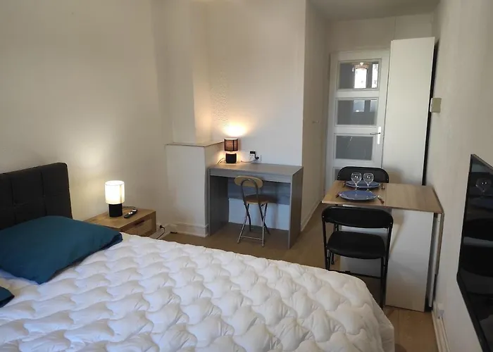 Avec Lit Queensize * Нанси