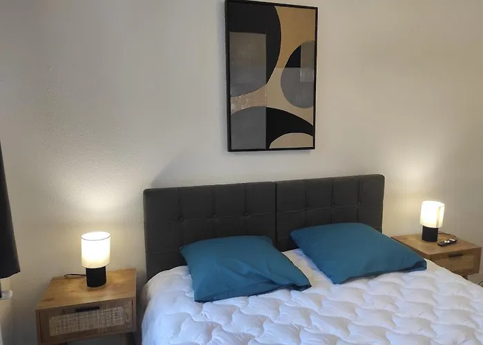 Avec Lit Queensize Нанси